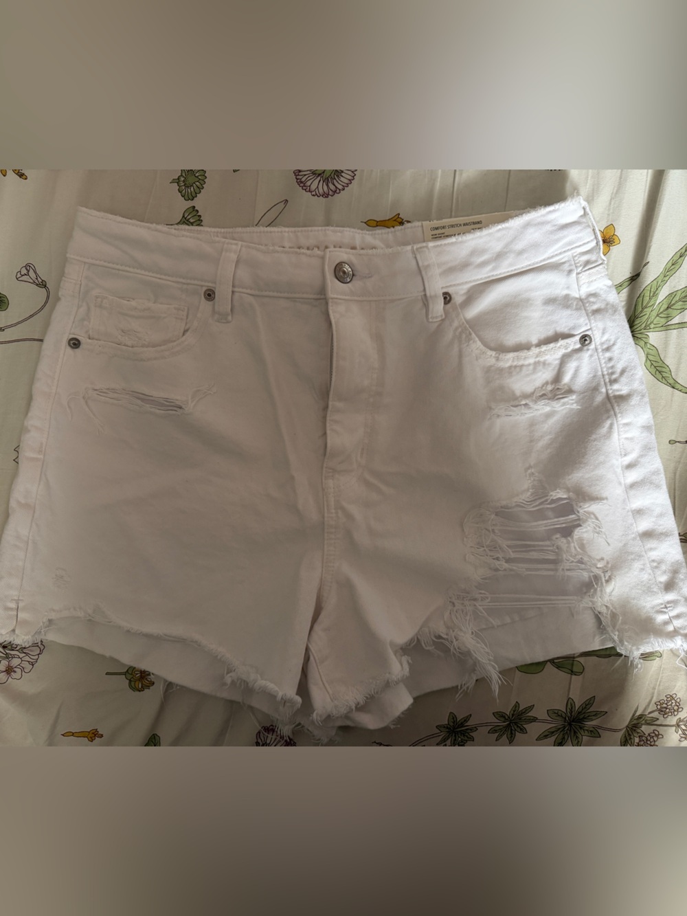 American Eagle White Comfort Stretch Mom Shorts